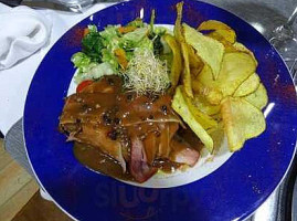 Merkado food