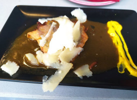 Afa Bistrõ food