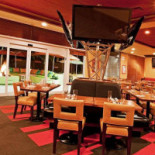 Churrascaria E Pizzaria — Frango Rei À l'intérieur