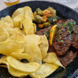 Cabra Preta Comida