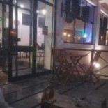 Chico Esperto Cafe Exterior