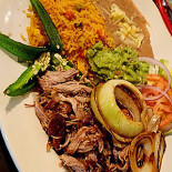 Sandoxa E Companhia food