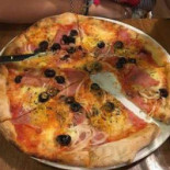 Pizzaria 400o Nourriture