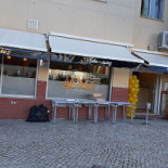 A Tasca Outside