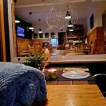Bica Da Lagoa À l'intérieur