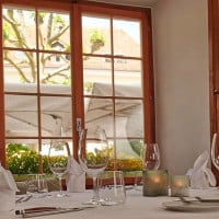 Taberna Do Ganhao inside