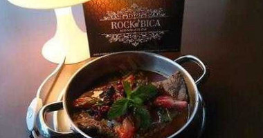 A Trave food
