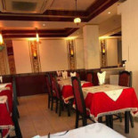 Pic Nic Delhi Darbar inside