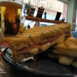 Alem-bica Comida