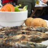 O Peralta Comida