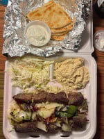 Pearl Food Trailer food