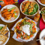 مطعم وبار نيلسون Comida
