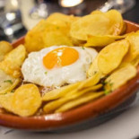 Luca's Rooftop Comida