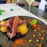 Luca's Rooftop Comida