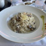 Luca's Rooftop Comida