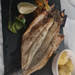 Luca's Rooftop Comida