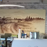 Point Léo Lanches À l'intérieur