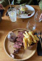 A Bruxa D'evora food