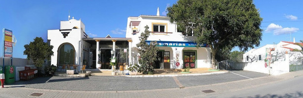 Luisa's Place outside