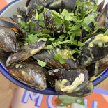 Moules Gin Bebida