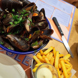 Moules Gin Bebida