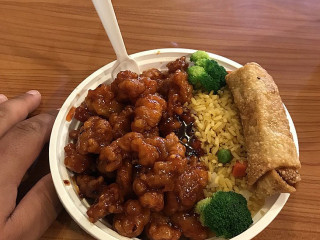 Aluguel De Brinquedos — Pula Pula Futebol De SabÃo Touro Mecanico KaraokÊ Sinuca E Muito Mais