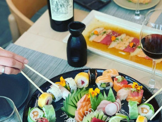 Bango Sushi Ll