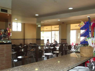 Laços Dourados Pão Quente E Cafetaria Lda