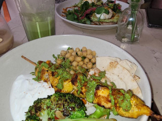 Mila Santos Specialty Coffee, Brunch Salad