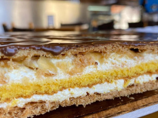 Confeitaria Santiago Lda