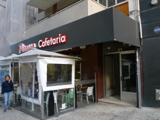 Picasso Cafeteria