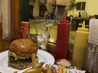 Dallas Burger Joint São Bento