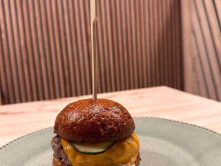 Burger28