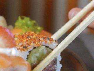Modjo Sushi Almada