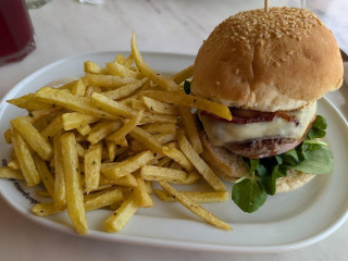 Hamburgueria Do Bairro Almada