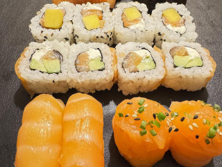 Lar Sushi