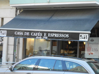 Casa De Cafés E Expressos