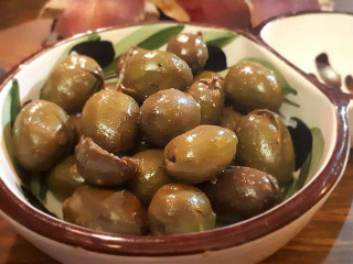 Madragoa Vinhos E Petiscos