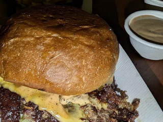Stack Smash Burgers Mirari