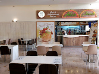Joshua's Shoarma