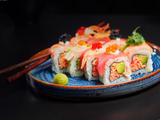 Tokyo Sushi