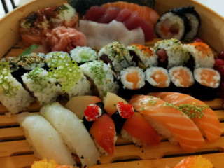 Omotenashi Sushi