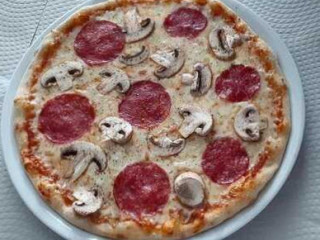 Yammy Pizzaria E Kabeb