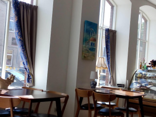Cafe Elleni