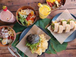 Zimzala Surf Culture Cafe