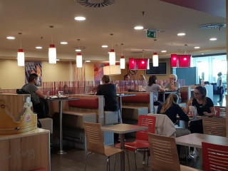 Burger King Airport Departures