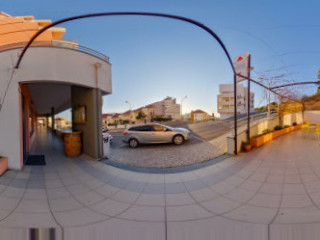 Encosta Da Muralha