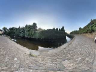 Cais Da Estacao Ferradosa