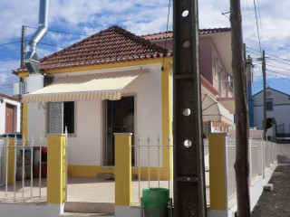 Churrasqueira Da Igreja Nova