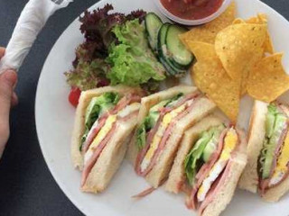 Hamburgueria Petiscos E Pizzaria Ribeiro